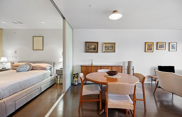 306 4463 W 10th Avenue Point Grey