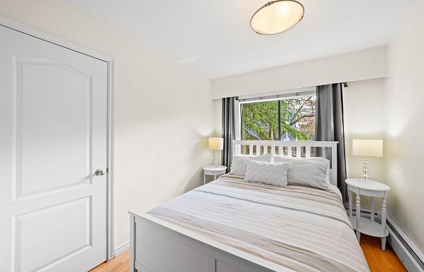 208 2330 Maple Street Kitsilano