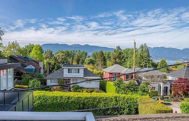 4389 Locarno Crescent Point Grey