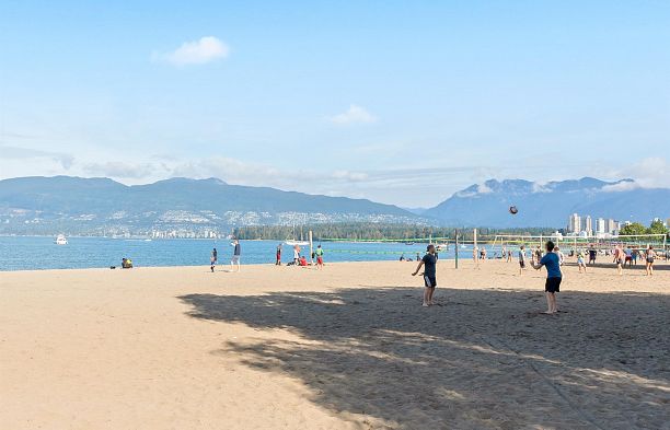 208 2330 Maple Street Kitsilano