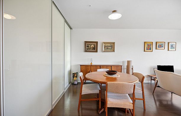 306 4463 W 10th Avenue Point Grey