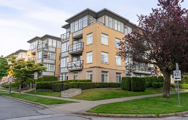 310 5692 KINGS ROAD, Vancouver BC V6T 1K8 University VW