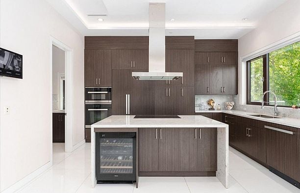 3011 W 27th Avenue MacKenzie Heights