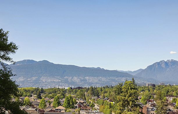 2806 W King Edward Avenue Arbutus