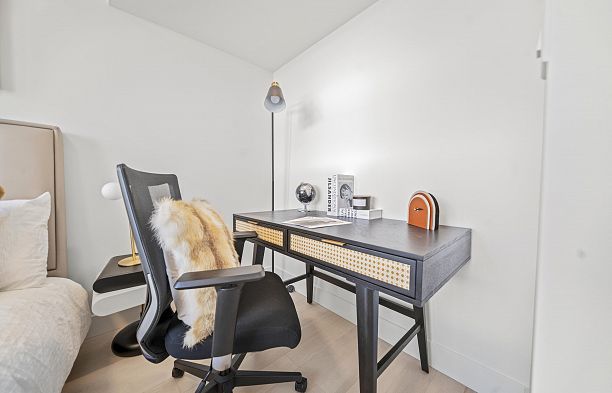 6352 Oak Street Oakridge VW
