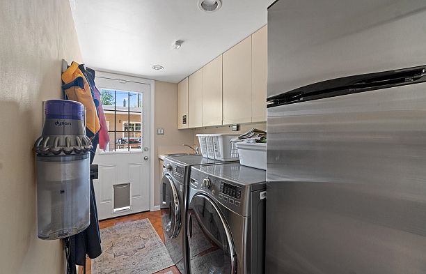7215 Wiltshire Street South Granville