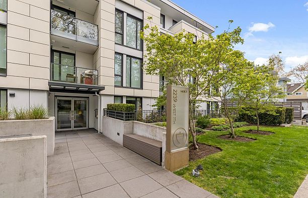 401 2239 W 7th Avenue Kitsilano