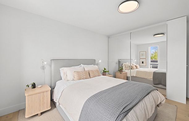 401 2239 W 7th Avenue Kitsilano