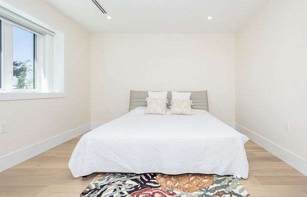 1470 W 57th Avenue South Granville