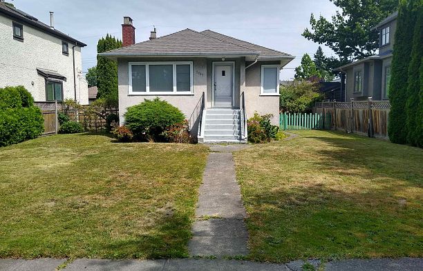2637 W 21st Avenue Arbutus