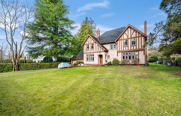 1603 W 49th Avenue South Granville