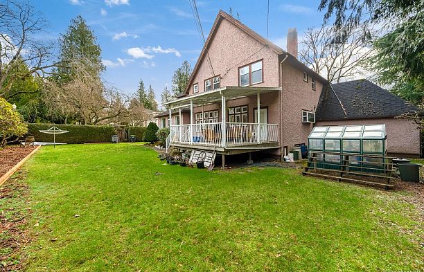 1603 W 49th Avenue South Granville