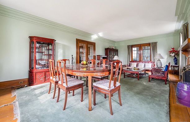1603 W 49th Avenue South Granville