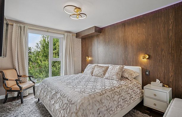 304 7128 Adera Street South Granville