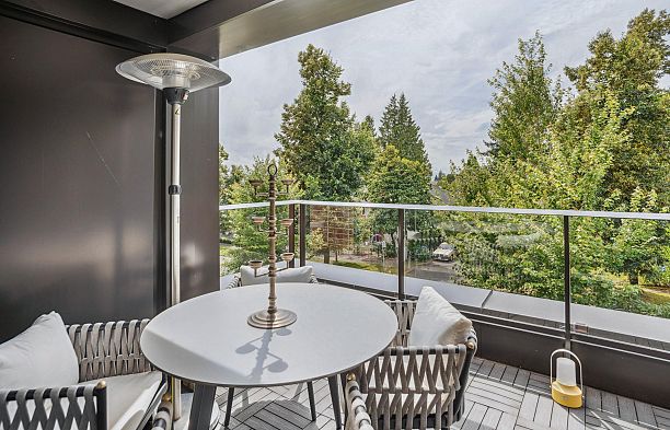 304 7128 Adera Street South Granville