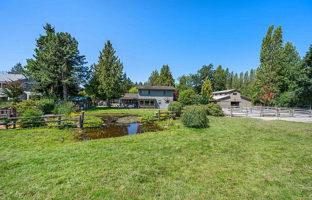 7026 Balaclava Street Southlands