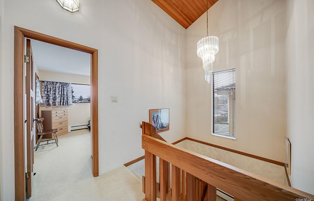 2755 Alamein Avenue Arbutus
