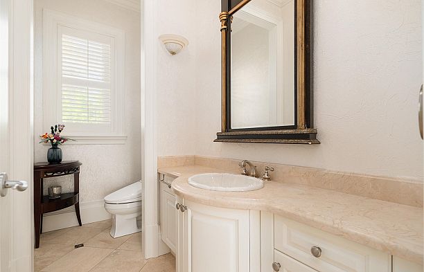 3988 Angus Drive Shaughnessy