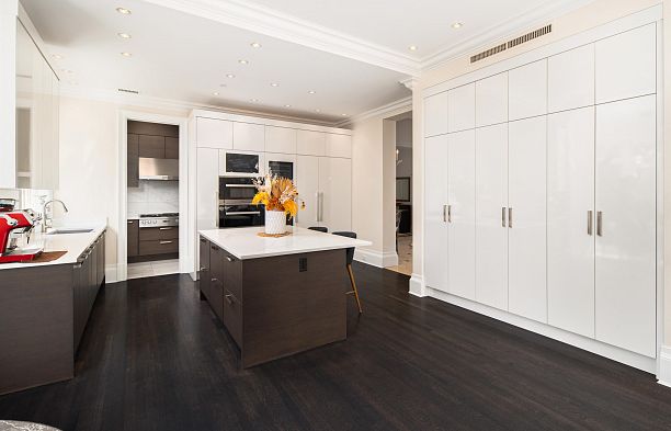 3988 Angus Drive Shaughnessy