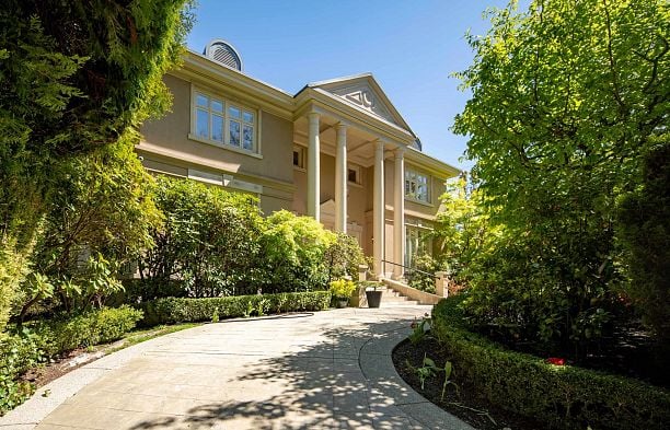 3988 Angus Drive Shaughnessy