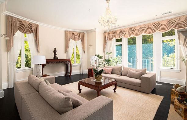 3988 Angus Drive Shaughnessy