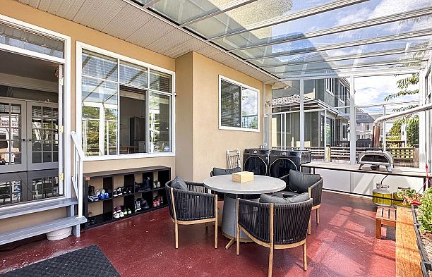 2137 W 20th Avenue Arbutus