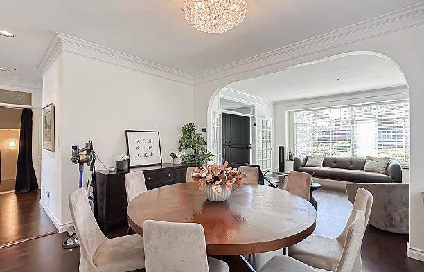 2137 W 20th Avenue Arbutus