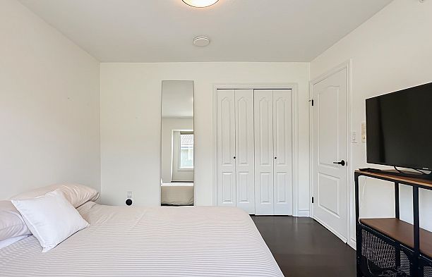 2137 W 20th Avenue Arbutus