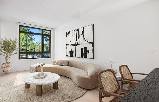 6268 Oak Street Oakridge VW