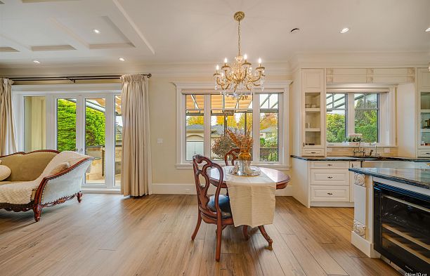 1332 W 47th Avenue South Granville