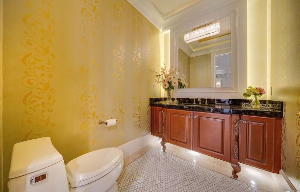 1332 W 47th Avenue South Granville