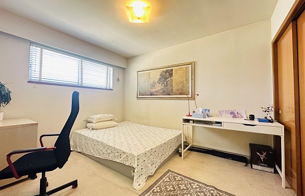 2887 W 24th Avenue Arbutus