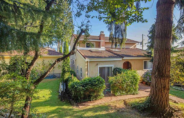 2929 W 24th Avenue Arbutus