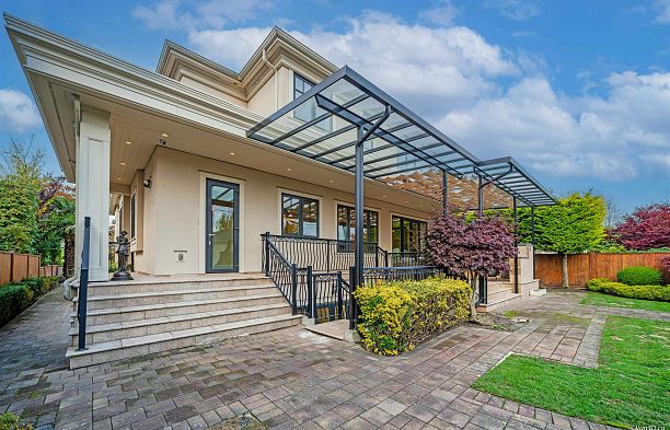 1332 W 47th Avenue South Granville
