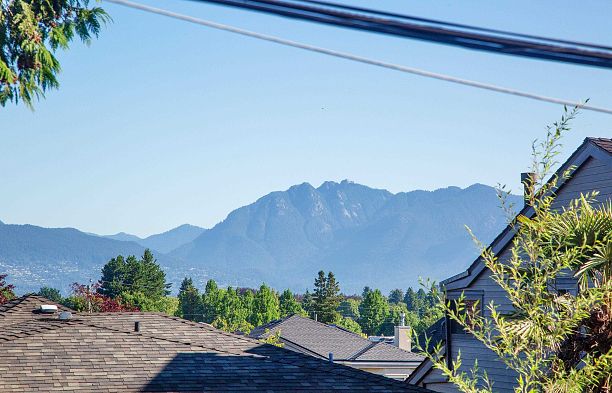 2929 W 24th Avenue Arbutus