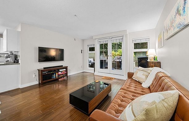 106 1023 Wolfe Avenue Shaughnessy