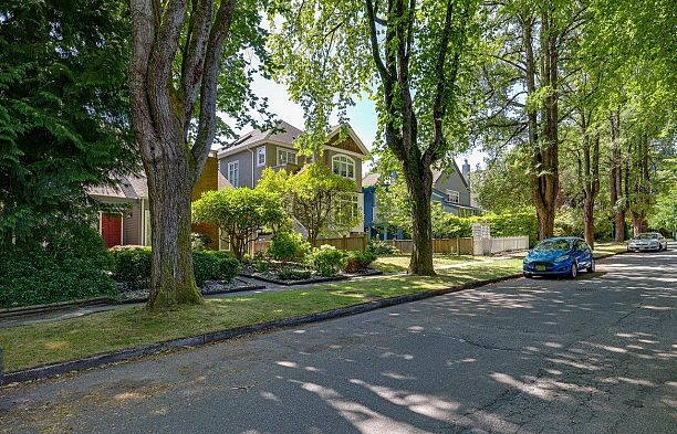 3468 W 21st Avenue Dunbar