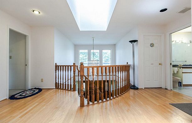 3662 W 49th Avenue Southlands