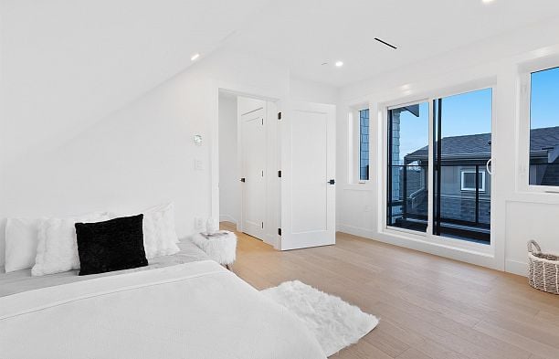 2 3538 W 14th Avenue Kitsilano