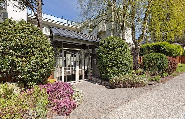 20 3437 W 4th Avenue Kitsilano