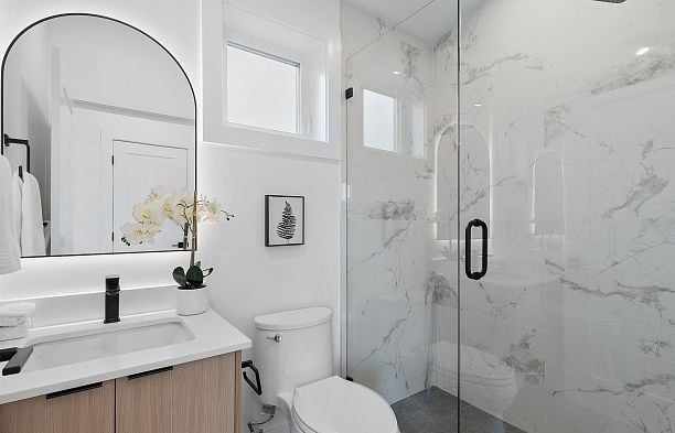 2 3538 W 14th Avenue Kitsilano