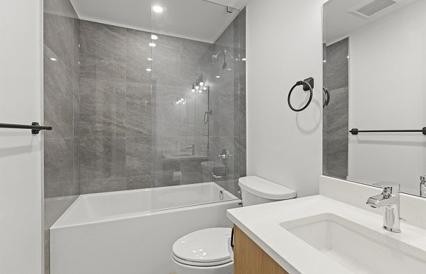 4085 SW Marine Drive Southlands