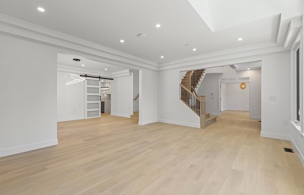 4085 SW Marine Drive Southlands