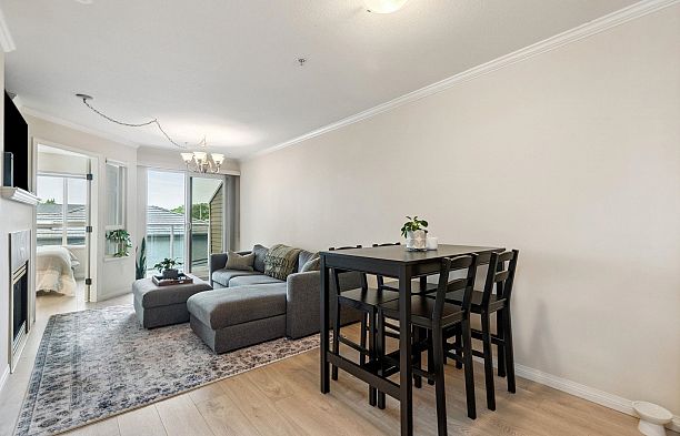 302 1503 W 66 Avenue S.W. Marine