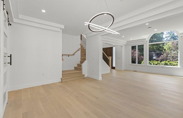 4085 SW Marine Drive Southlands