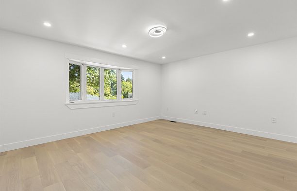 4085 SW Marine Drive Southlands