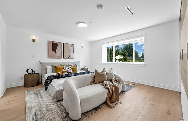 1748 W 68th Avenue S.W. Marine