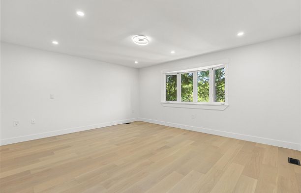 4085 SW Marine Drive Southlands