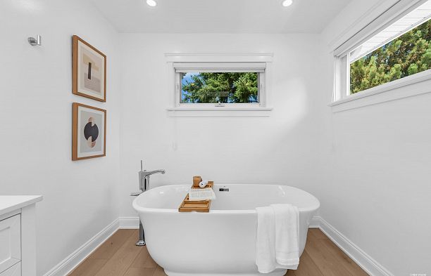 1748 W 68th Avenue S.W. Marine