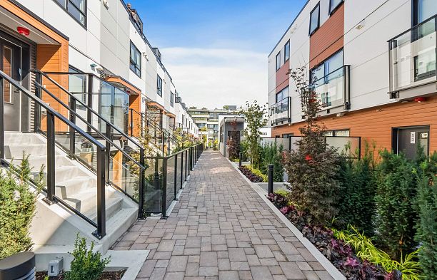 32 530 W 28th Avenue Cambie